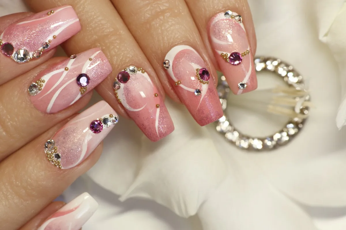 Nail Extensions & Art