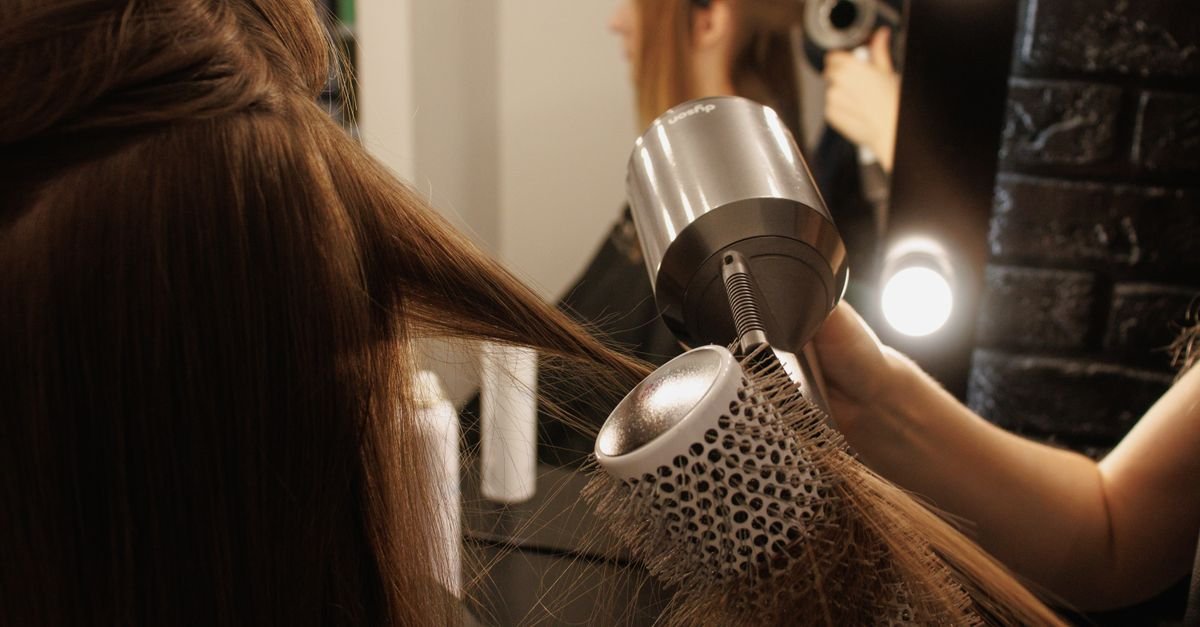 Haircuts & Styling