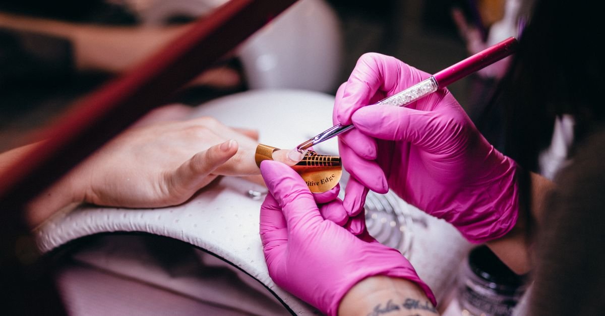 Nail Extensions & Art